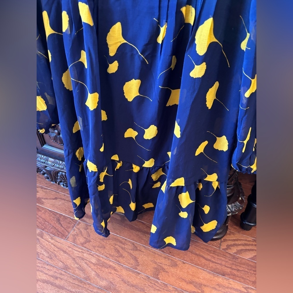 Time and Tru Navy and Yellow Long Sleeve Dress - Picture 6 of 9
